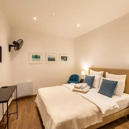 Lägenhet Coulee Verte 2 Bedrooms In The Old Town At 5 Min From The Sea *