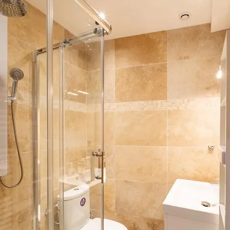 Coulee Verte 2 Bedrooms In The Old Town At 5 Min From The Sea Lägenhet Nice